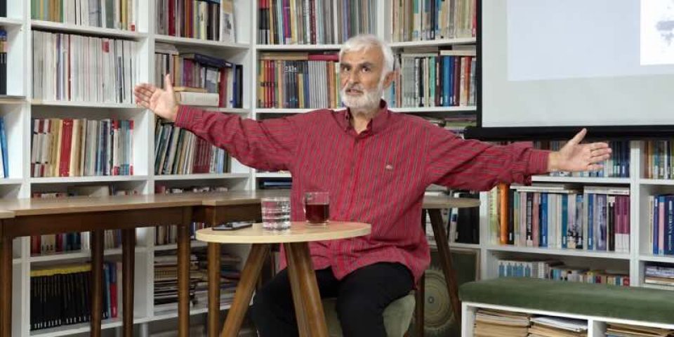 Ağır bir elmas